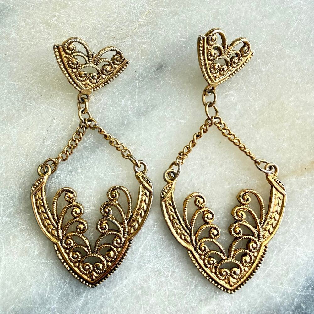 Vintage Gold-Tone Filigree Dangle Pierced Earrings Ornate Boho Statement